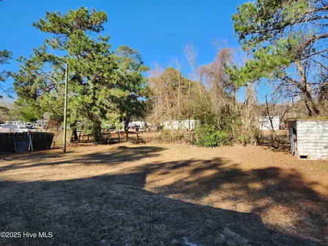 22485 Nc-125 Williamston NC 27892