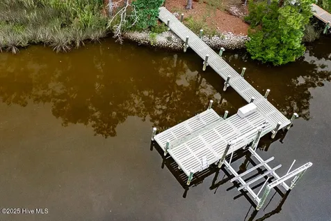 398 Smith Creek Road Oriental NC 28571