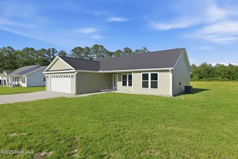 104 Dana Court Havelock NC 28532