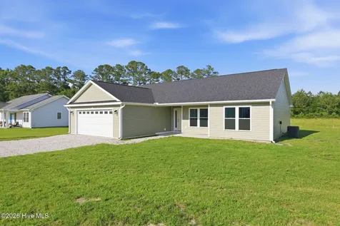 104 Dana Court Havelock NC 28532
