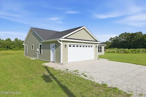 104 Dana Court Havelock NC 28532