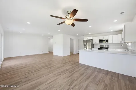 104 Dana Court Havelock NC 28532