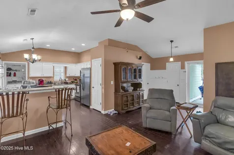 1409 Faulkenberry Road Wilmington NC 28409