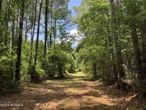 000 Nc-133 Rocky Point NC 28457