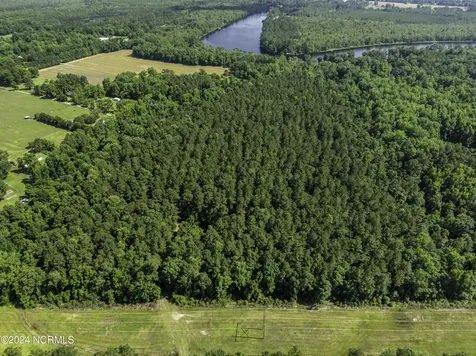 000 Nc-133 Rocky Point NC 28457