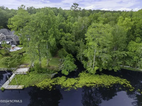000 Nc-133 Rocky Point NC 28457