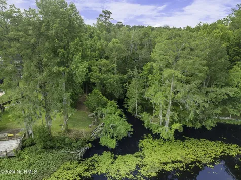000 Nc-133 Rocky Point NC 28457