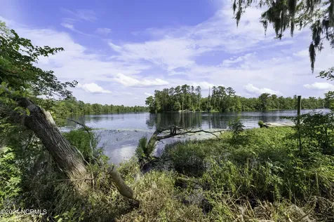 000 Nc-133 Rocky Point NC 28457