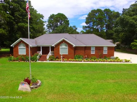 2511 Bells Fork Road Greenville NC 27858