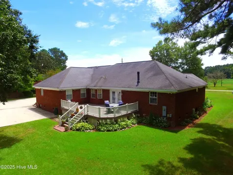 2511 Bells Fork Road Greenville NC 27858