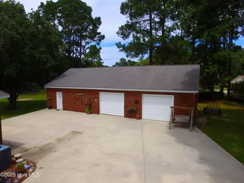 2511 Bells Fork Road Greenville NC 27858