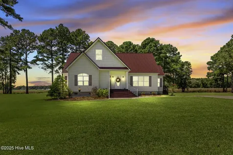 1560 Fountaintown Road Beulaville NC 28518