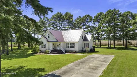 1560 Fountaintown Road Beulaville NC 28518