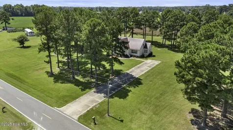 1560 Fountaintown Road Beulaville NC 28518