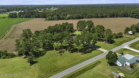 1560 Fountaintown Road Beulaville NC 28518