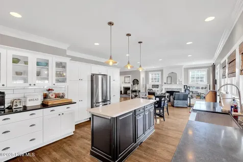 406 Carmen Avenue Jacksonville NC 28540