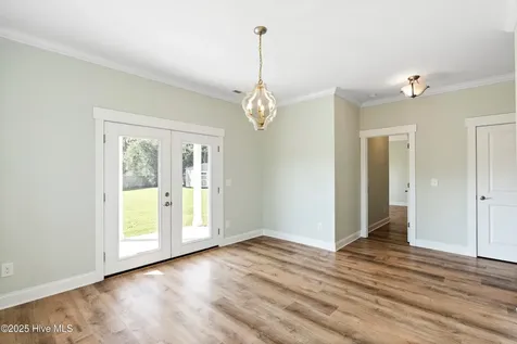 108 S Lamplighters Walk Hampstead NC 28443