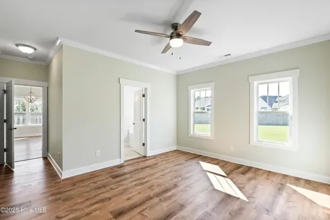 108 S Lamplighters Walk Hampstead NC 28443