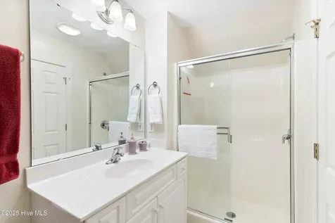 1194 Andora Drive SE Bolivia NC 28422