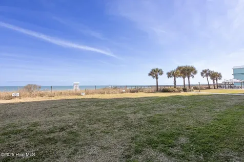 1615 Lake Park Boulevard S Carolina Beach NC 28428