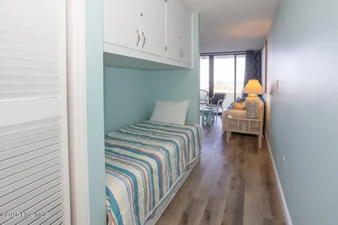 1615 Lake Park Boulevard S Carolina Beach NC 28428
