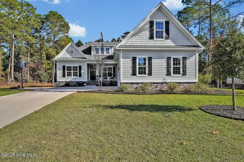 717 Breezewood Drive SE Bolivia NC 28422