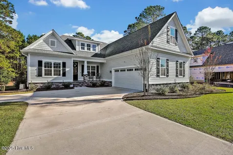717 Breezewood Drive SE Bolivia NC 28422