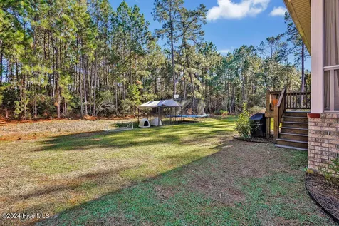 717 Breezewood Drive SE Bolivia NC 28422
