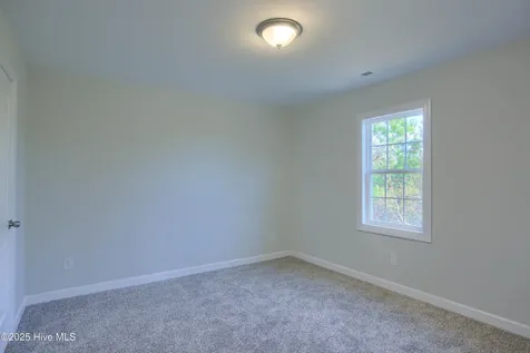 713 Jasmine Lane Jacksonville NC 28546