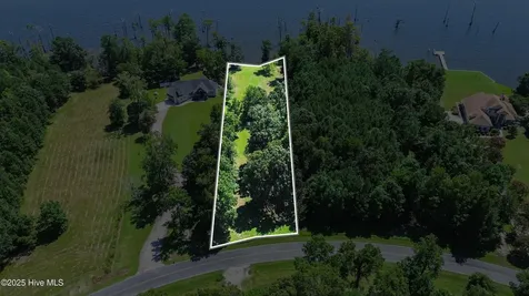 208 Osprey Drive Edenton NC 27932