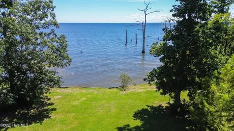 208 Osprey Drive Edenton NC 27932