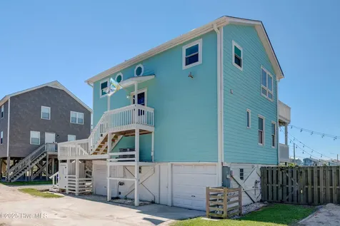 111 Summer Place Drive North Topsail Beach NC 28460