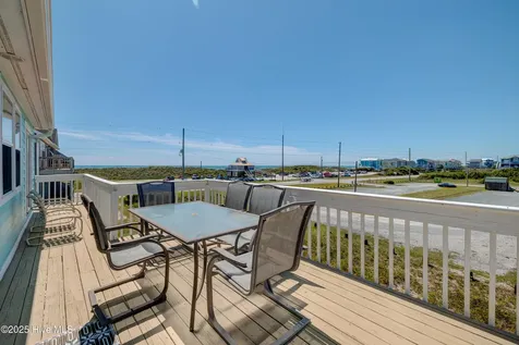 111 Summer Place Drive North Topsail Beach NC 28460