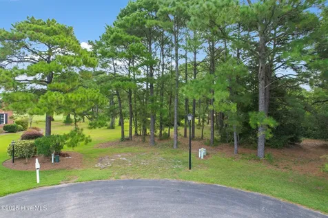 2815 Barberry Court SE Southport NC 28461