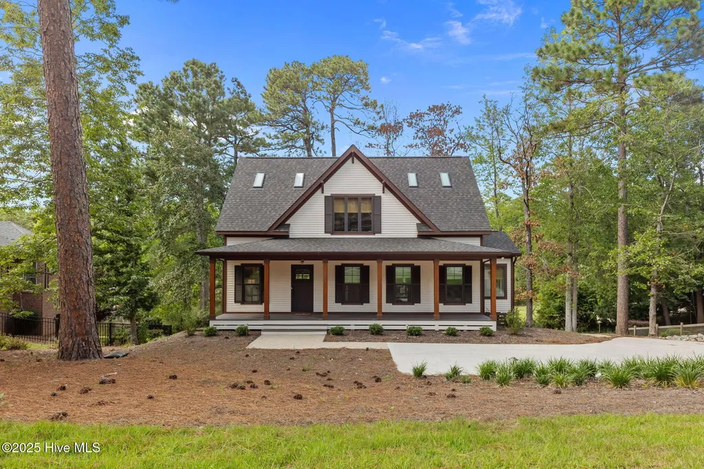 135 Lake Forest Drive SW Pinehurst NC 28374