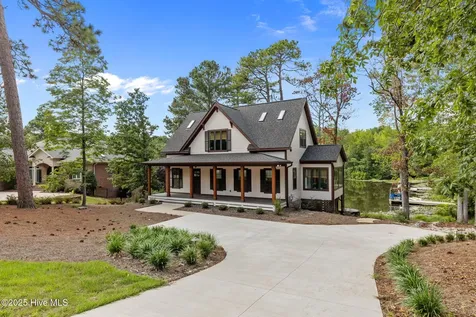 135 Lake Forest Drive SW Pinehurst NC 28374
