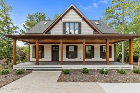 135 Lake Forest Drive SW Pinehurst NC 28374