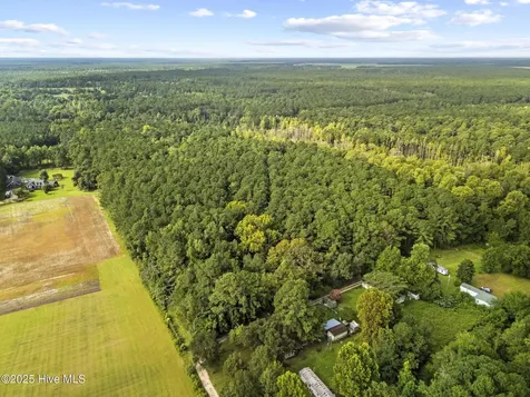 150 Mattie Lane Richlands NC 28574