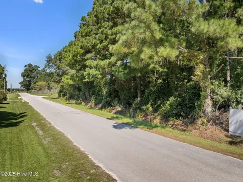 1784 Woodard Road NW Supply NC 28462