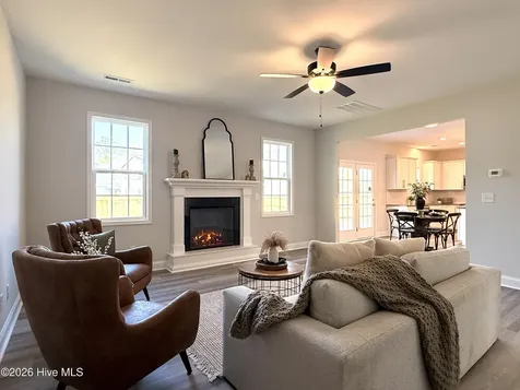 228 Watercress Lane Raeford NC 28376