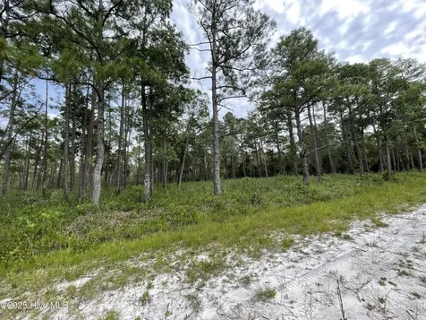 811 Brittany Road Southport NC 28461