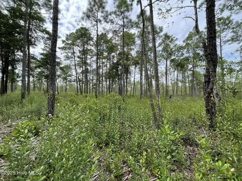 811 Brittany Road Southport NC 28461