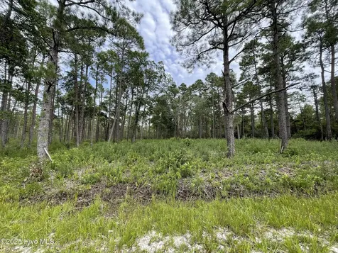 811 Brittany Road Southport NC 28461