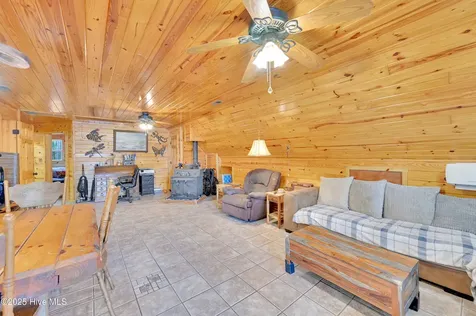640 Old Pamlico Beach Road Belhaven NC 27810