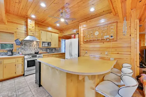 640 Old Pamlico Beach Road Belhaven NC 27810