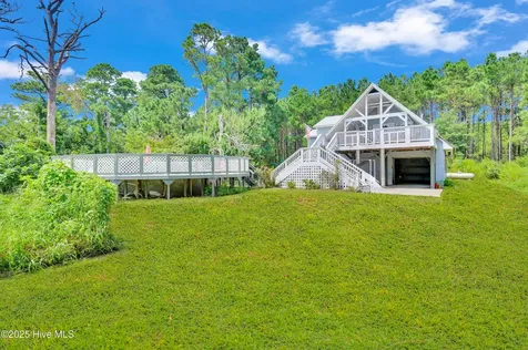 640 Old Pamlico Beach Road Belhaven NC 27810