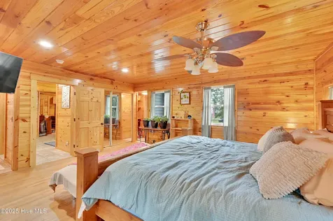640 Old Pamlico Beach Road Belhaven NC 27810