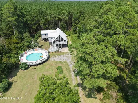 640 Old Pamlico Beach Road Belhaven NC 27810