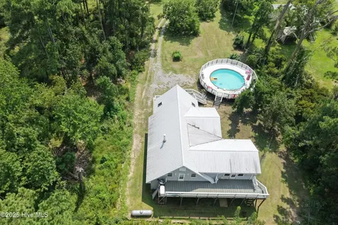 640 Old Pamlico Beach Road Belhaven NC 27810