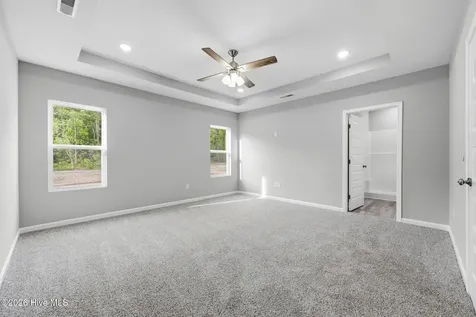 2612 Fountaintown Road Chinquapin NC 28521